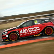 Prima pole di Morgan nel BTCC