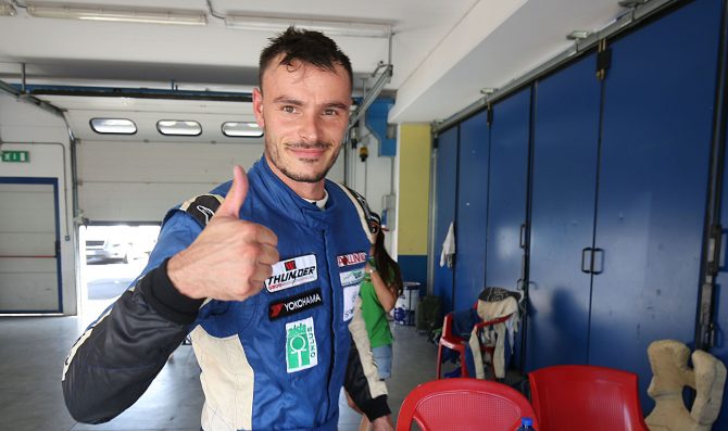 Matteo Pollini inizia bene