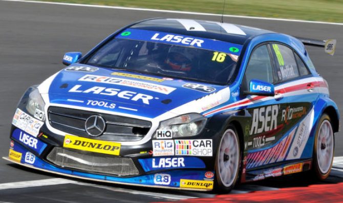 Hexathron vince ancora nel BTCC
