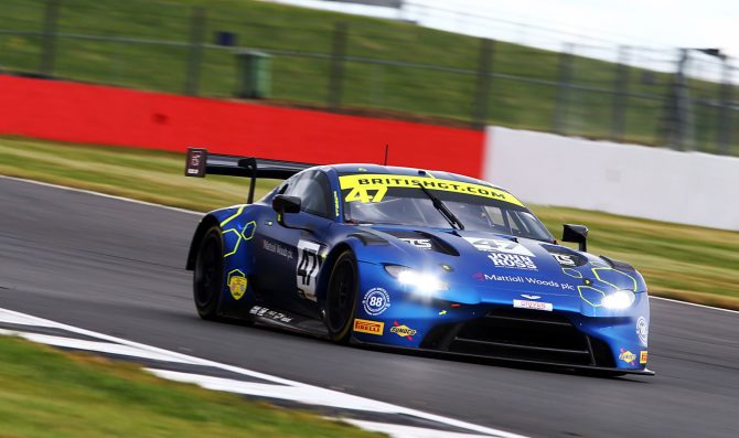 Davidson/Adam put Aston on pole