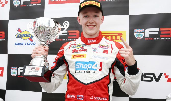 Hoggard storms to his fifth victory
