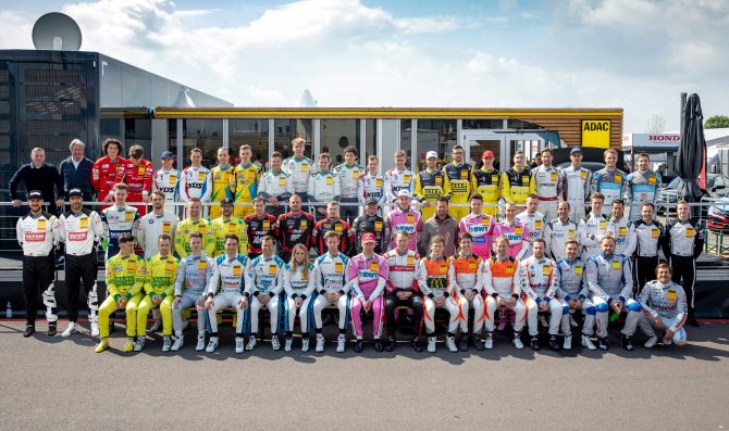 34 vetture nell’ADAC GT
