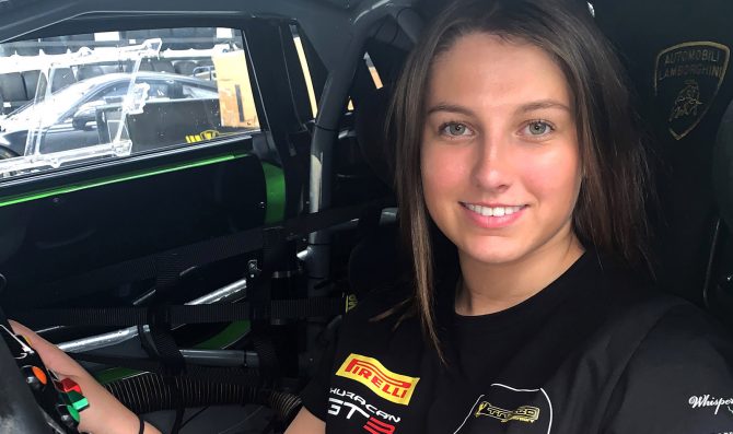 Una ragazza nell’Australian GT