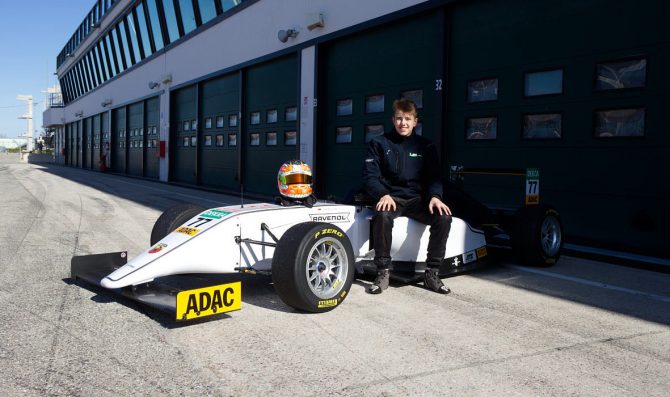 Tramniz debutta con US Racing