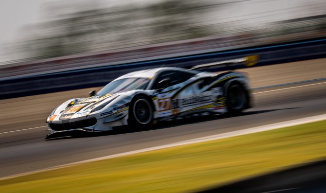 Ferrari in trionfo con HubAuto Corsa
