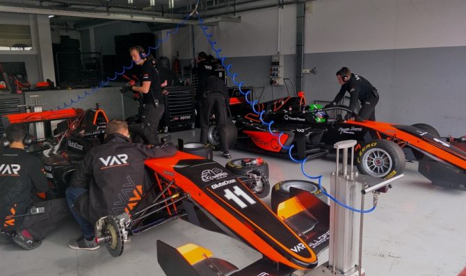 Test in Francia: Leclerc jr tra i più veloci
