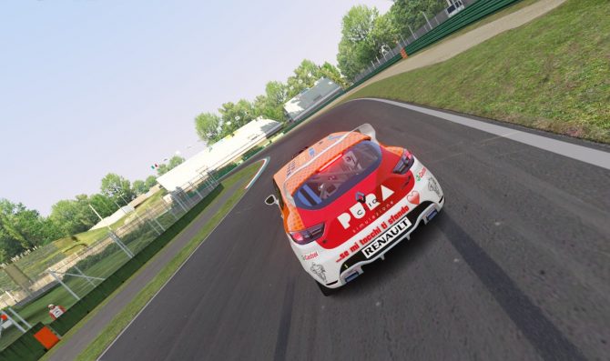 Domenica c’è la Clio eSport con Press Racing