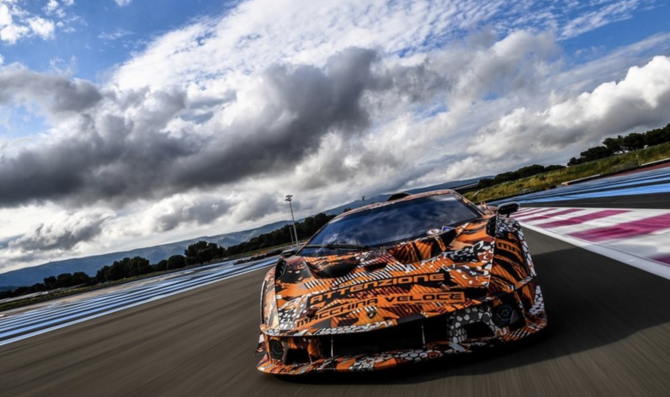 Lamborghini SCV12 completa i test di sviluppo