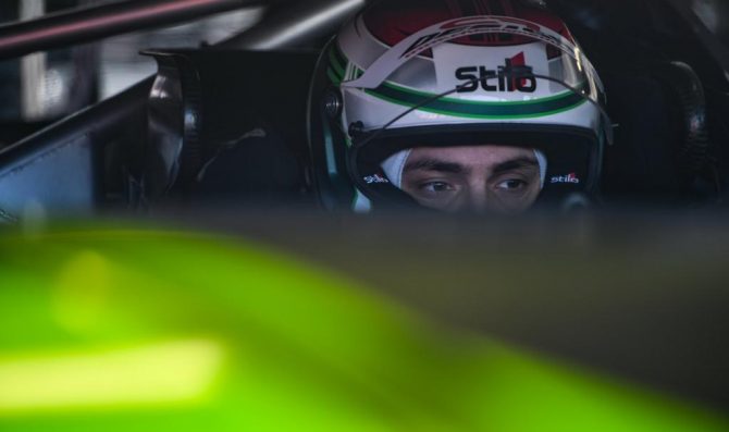 De Luca con la Mercedes GT4 Nova Race