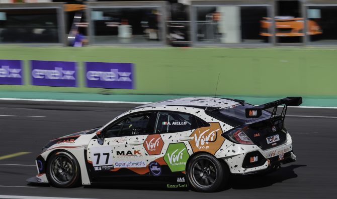 Prima vittoria di Alessio Aiello