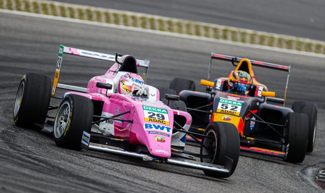 ADAC F4, libere: ancora Dursken
