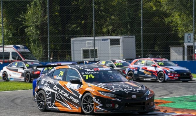 Oriola si aggiudica la seconda gara di Monza