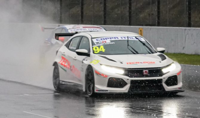 Kevin Giacon domina il Mugello