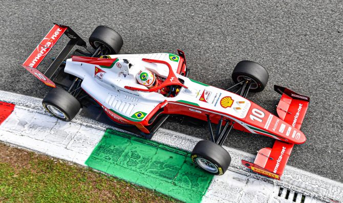 Monza: pole di Petecof e Pasma