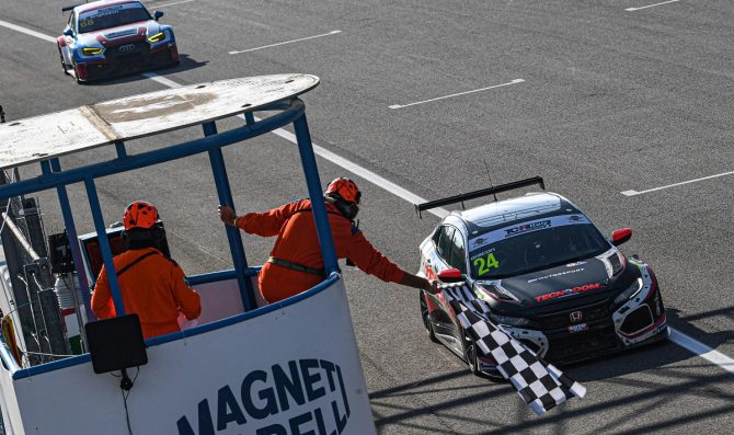 Giacon e MM Motorsport dominano a Monza