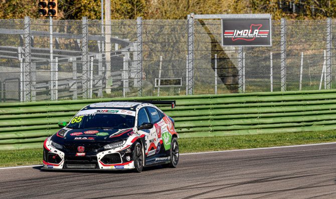 MM Motorsport chiude al top il TCR Italy 2020
