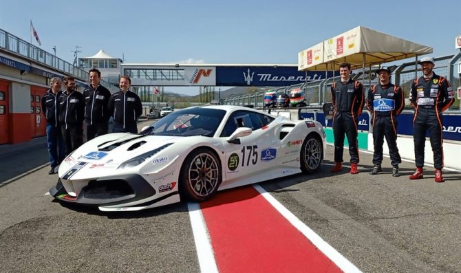 SR&R raddoppia nel Tricolore GT