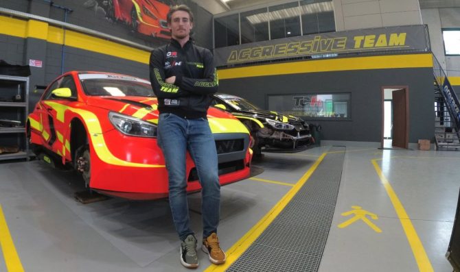 Ceccon con la Hyundai nel TCR Italy