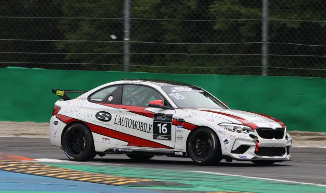 Sandrucci vince una Gara 2 movimentata