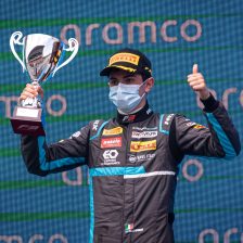 Gara 3: vince Hauger, Nannini terzo
