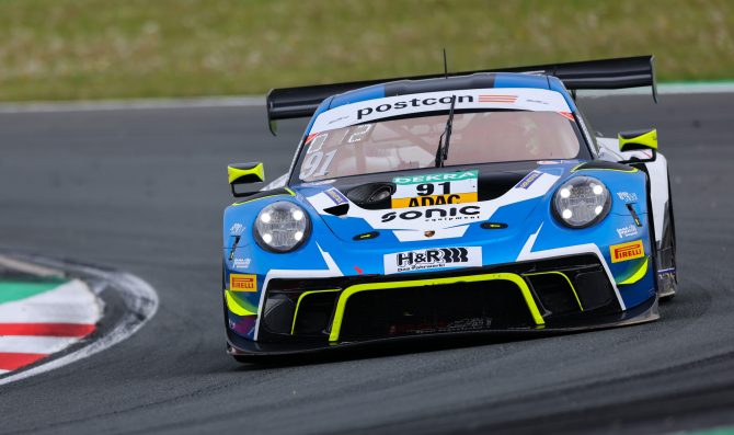 ADAC GT, ecco la Porsche
