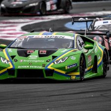 Trionfo Lambo al Ricard
