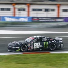 Legend Trophy win for Max Lanza in Valencia