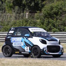 Federico Leo sulla smart e-cup SportMediaset a Vallelunga