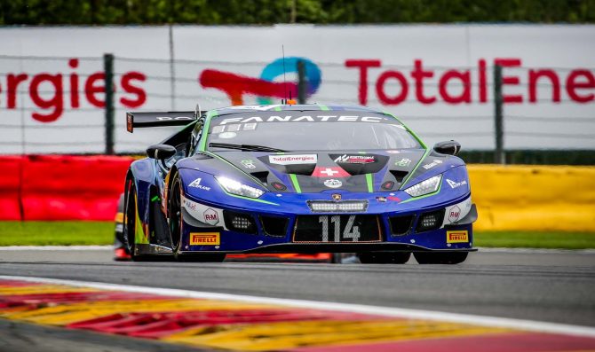 La 24H di Spa inizia col botto
