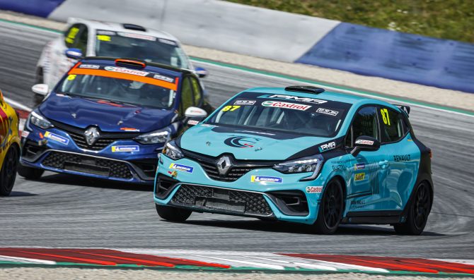 Jelmini in pole nella Clio Cup Europe