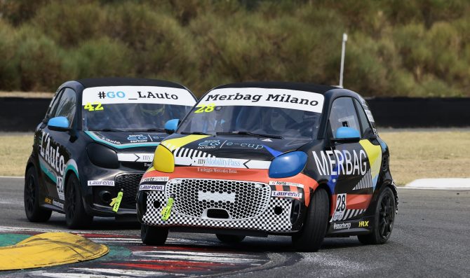 La smart e-cup corre in notturna a Misano!
