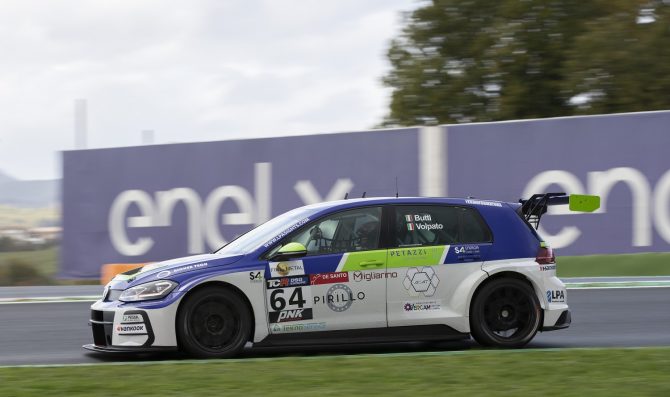 Butti ed Elite Motorsport ViceCampioni TCR DSG Endurance Europe