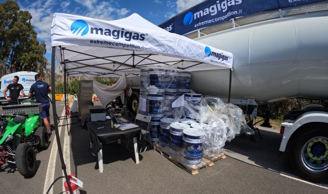 Magigas sfida il caldo a Pergusa